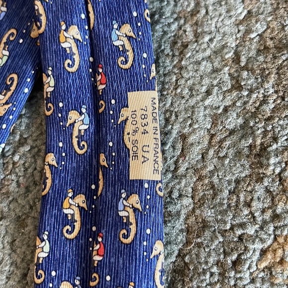 Vintage Hermes Silk Necktie "Seahorse Jockeys" - Picture 3 of 5